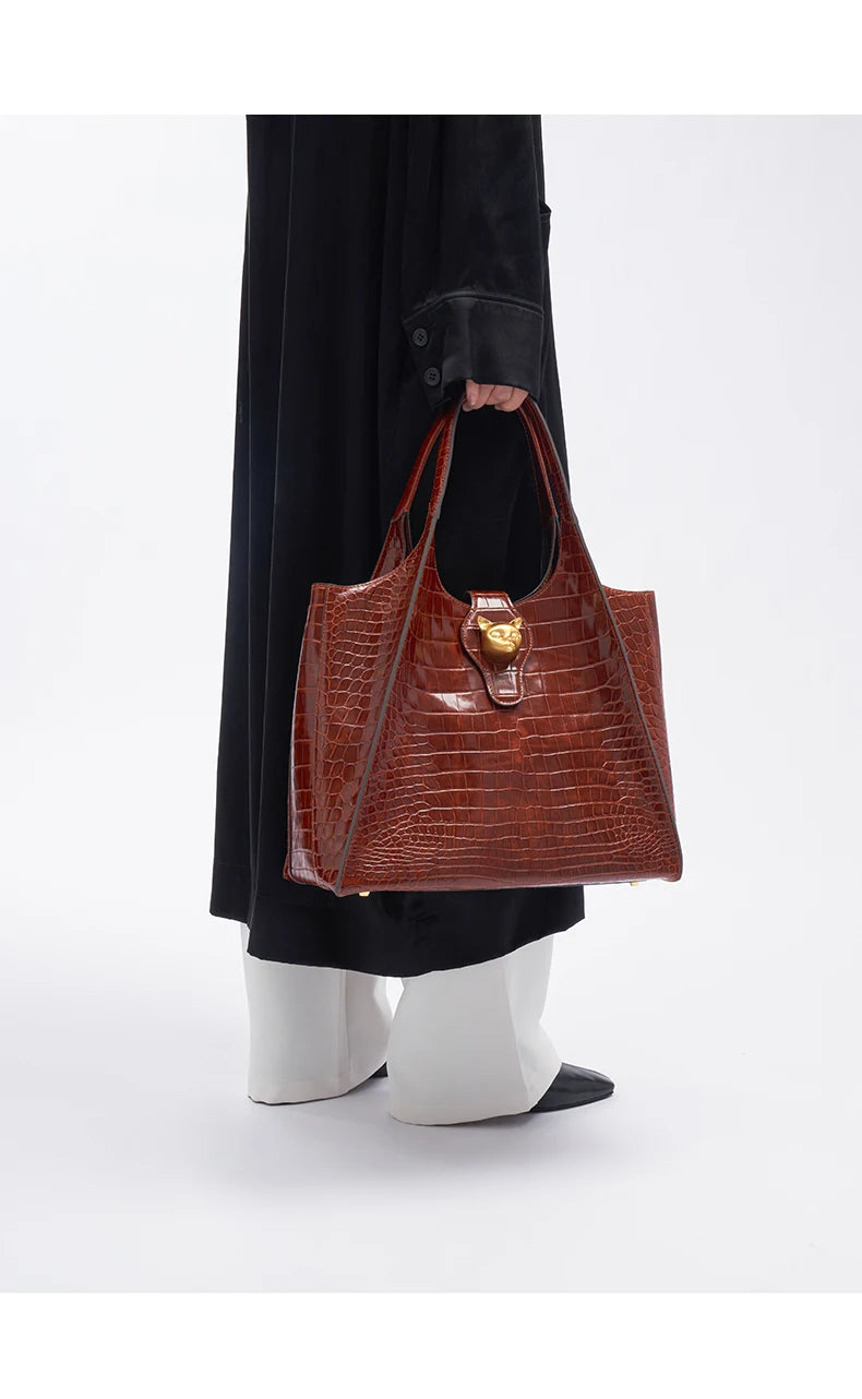 Crocodile Pattern Genuine Leather Tote – Business Commuter Style