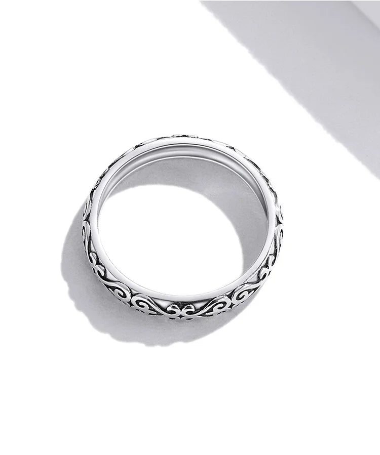 Floral Embossed Ring – 925 Sterling Silver Vintage Band