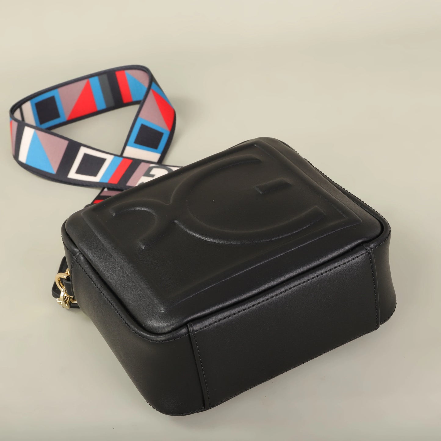 PU Shoulder and Crossbody Bag – Lightweight and Stylish