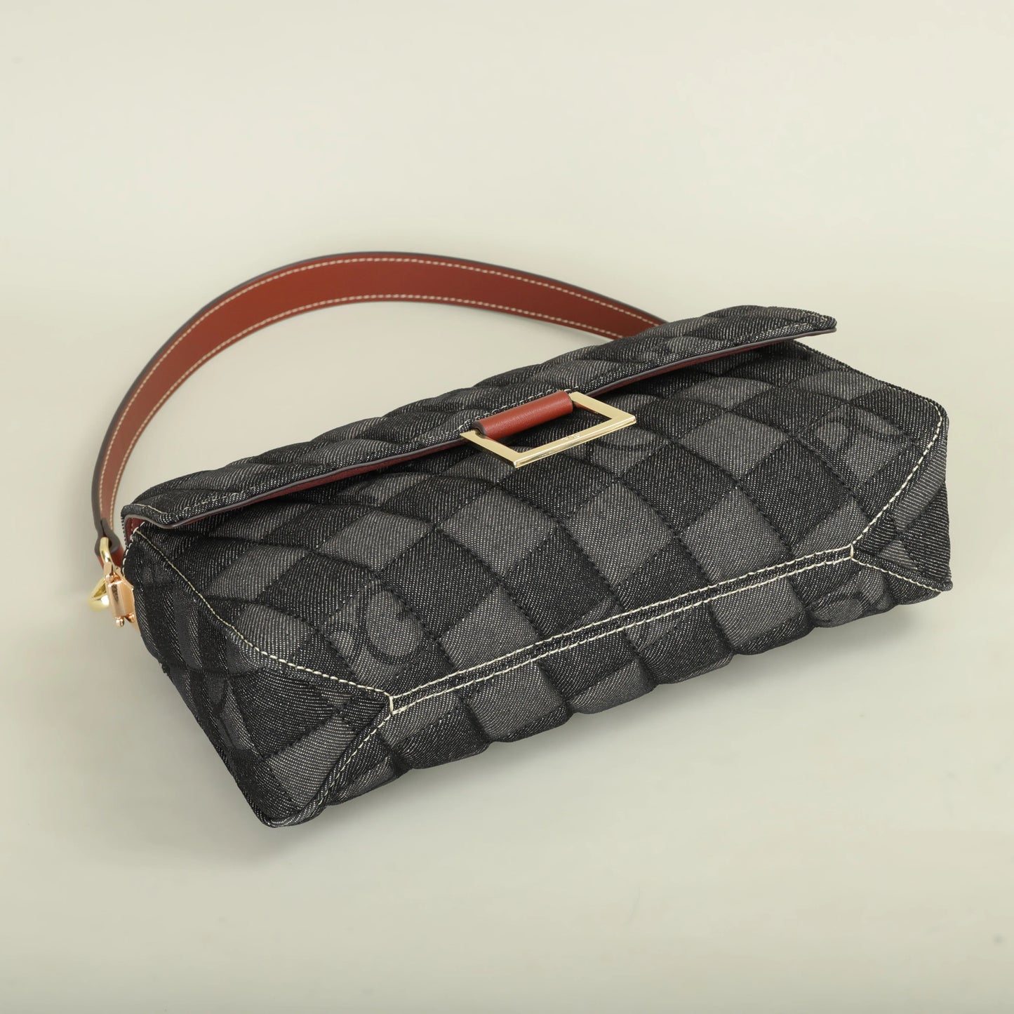 Elegant Bright Crossbody Bag – High Quality Fashion Satchel