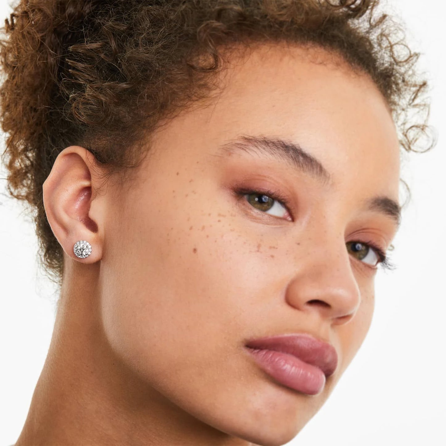 Classic Zircon Stud Earrings – 925 Sterling Silver Round Design