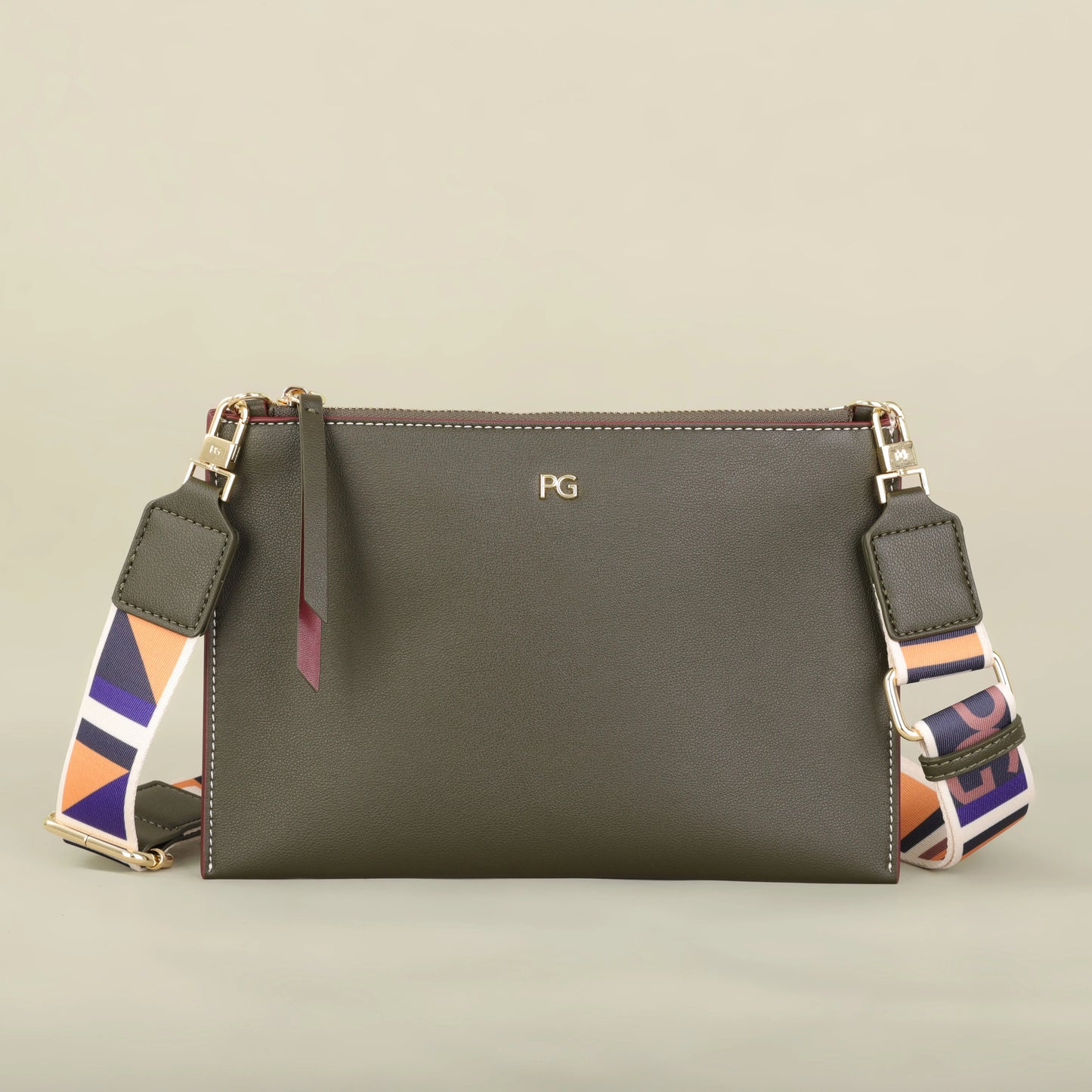 Elegant PVC Clutch Handheld Bag for Business and Party
