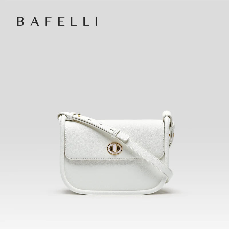 Elegant Split Leather Saddle Crossbody Bag
