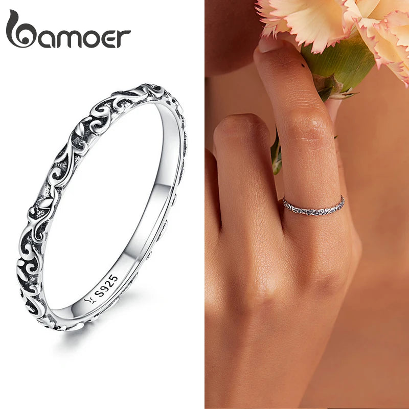Floral Embossed Ring – 925 Sterling Silver Vintage Band