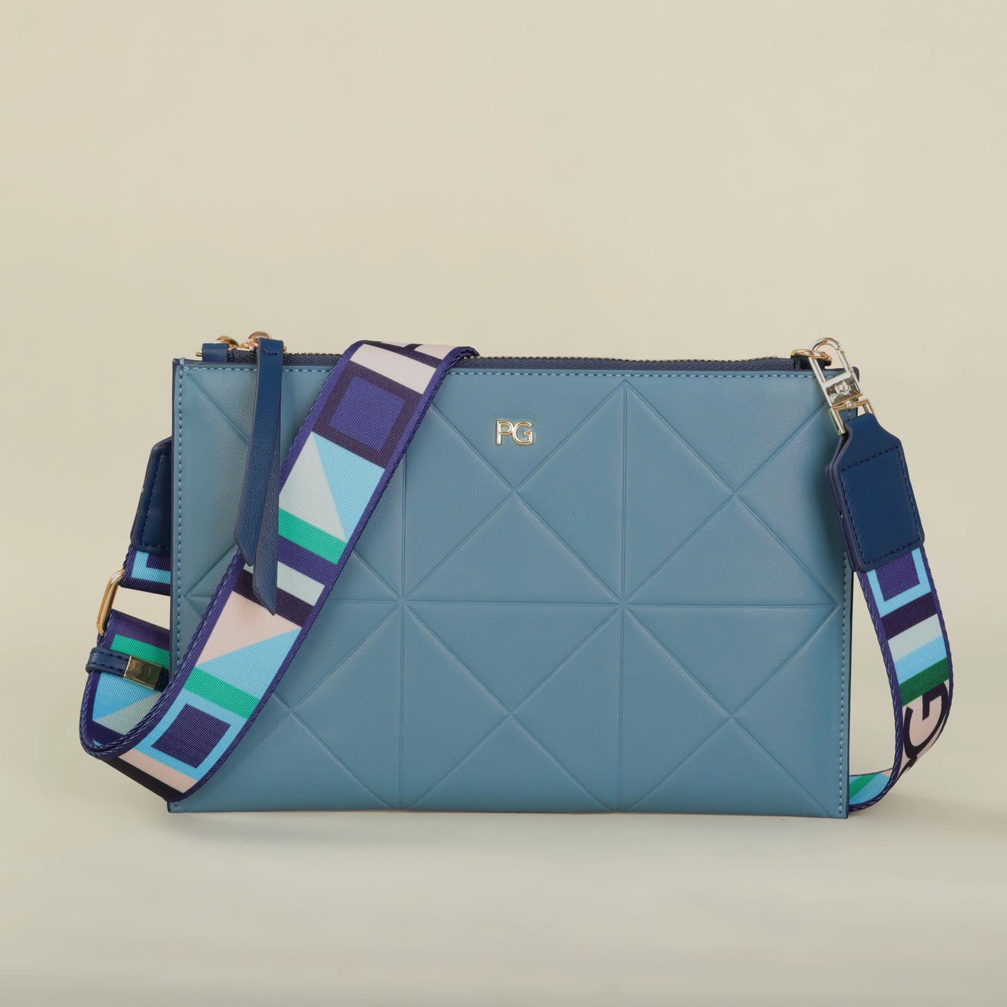 Compact Nylon Handheld Bag – Fashion Commuter and Party Clutch