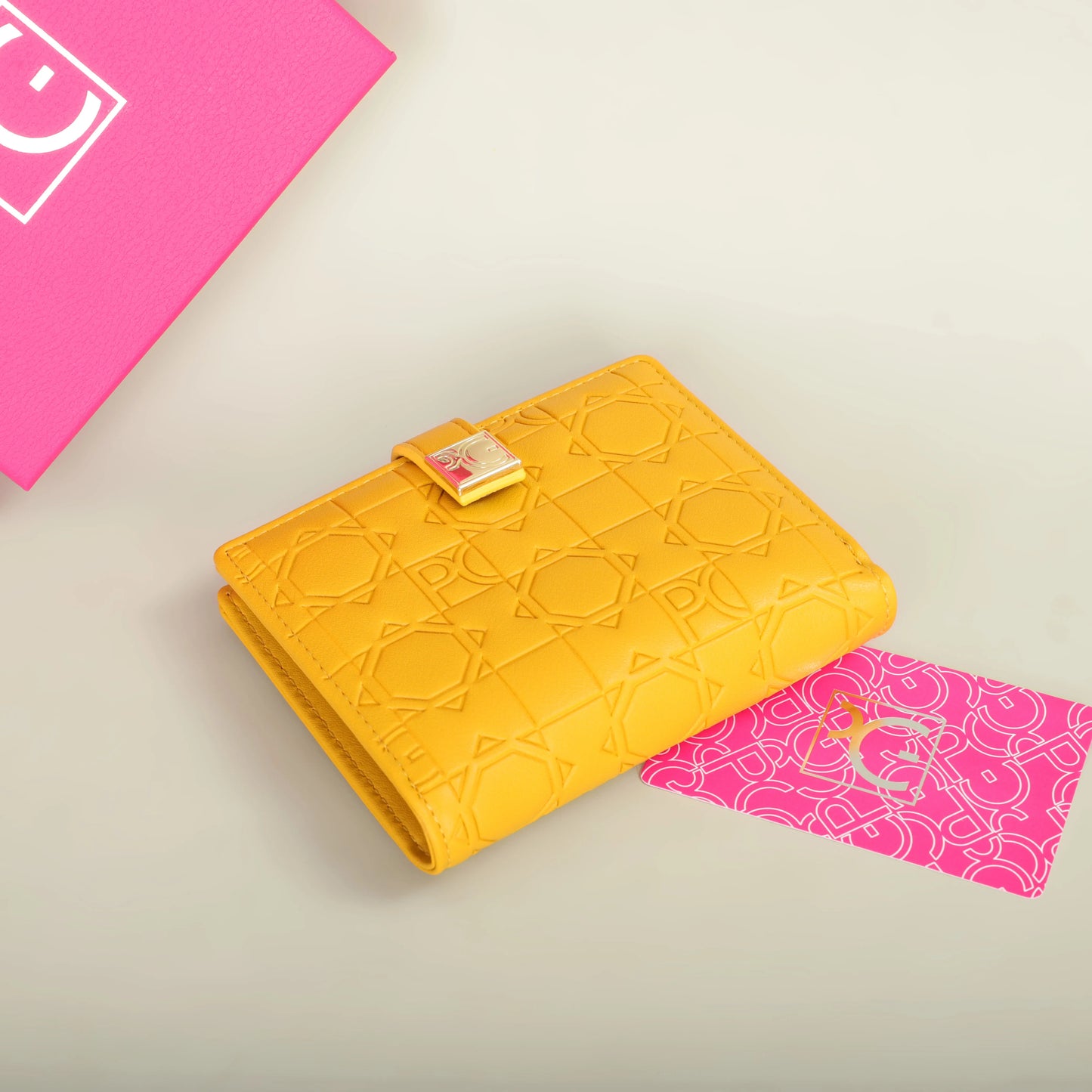 Classic Retro PU Wallet with Card and Coin Organizer