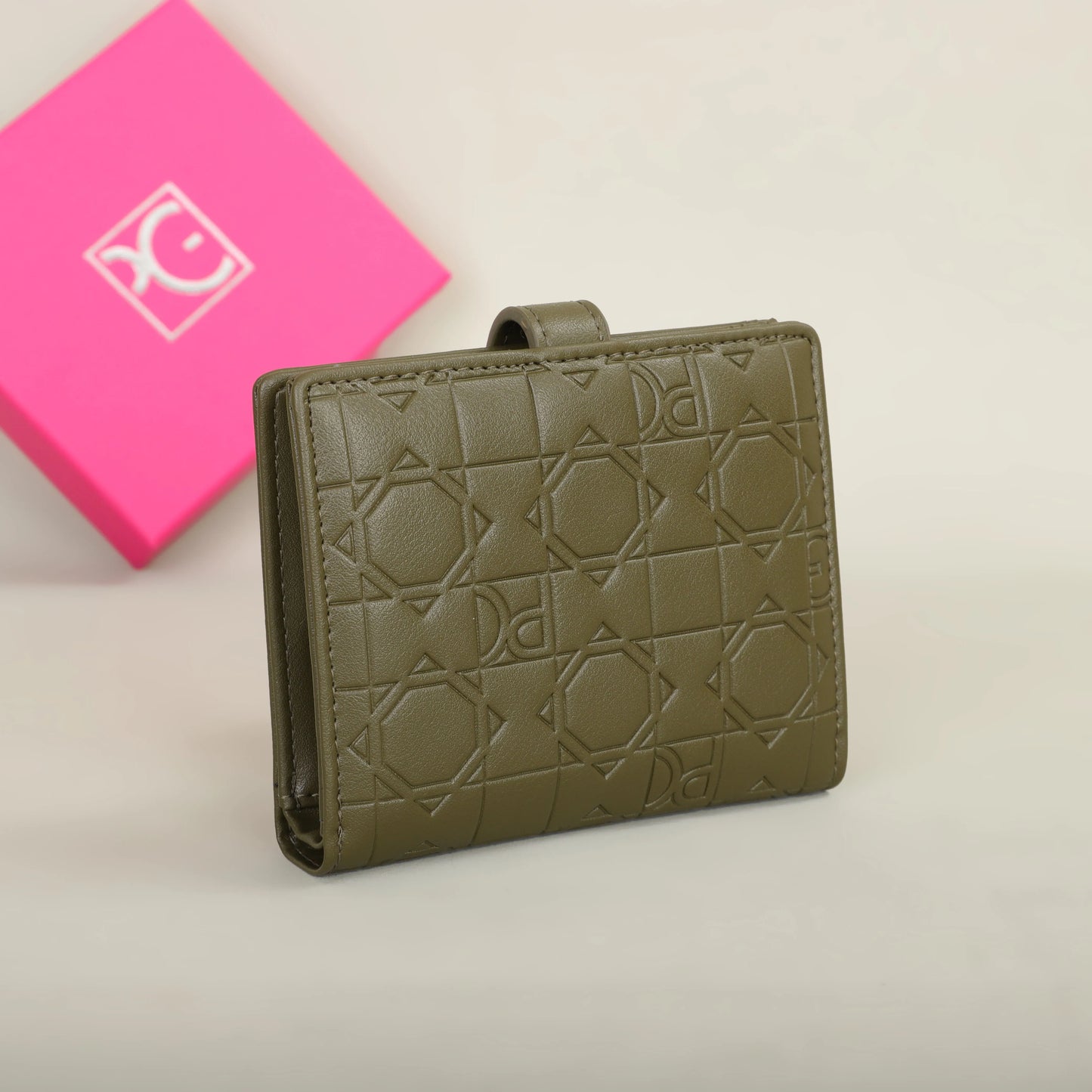Classic Retro PU Wallet with Card and Coin Organizer