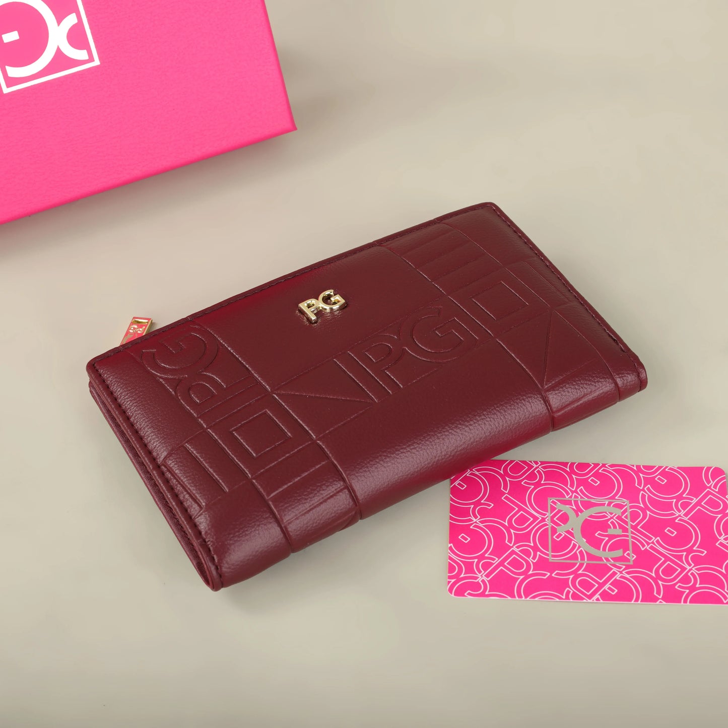 Classic Retro Wallet – Stylish Letter Printed Long Wallet