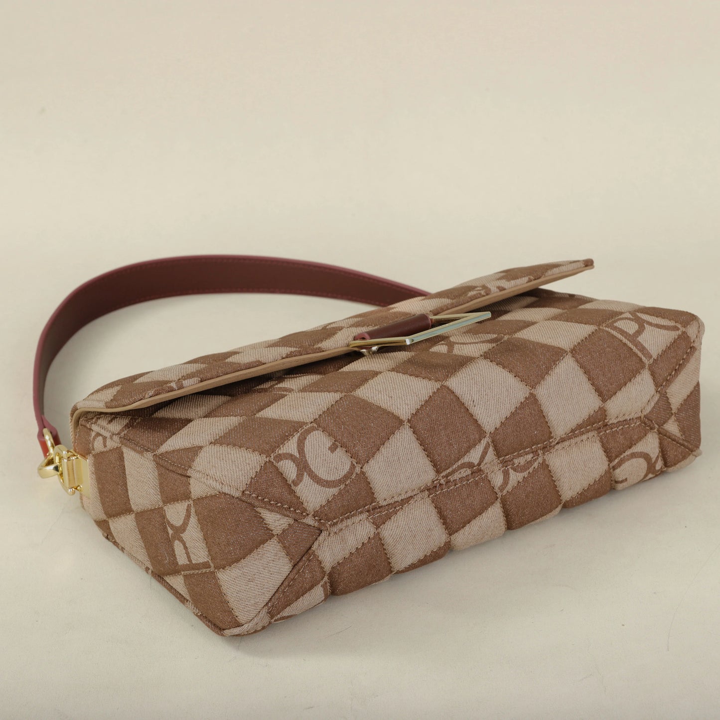 Bright Crossbody Bag – Elegant PU Satchel with Embroidery and Rivet Detail