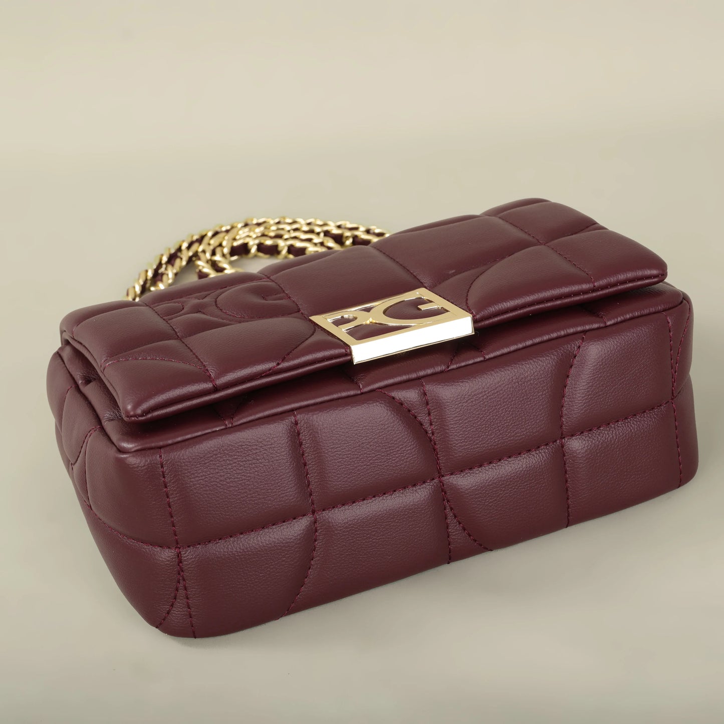 Classic Women’s PU Leather Crossbody Shoulder Bag with Hasp Closure and Multi-Pockets
