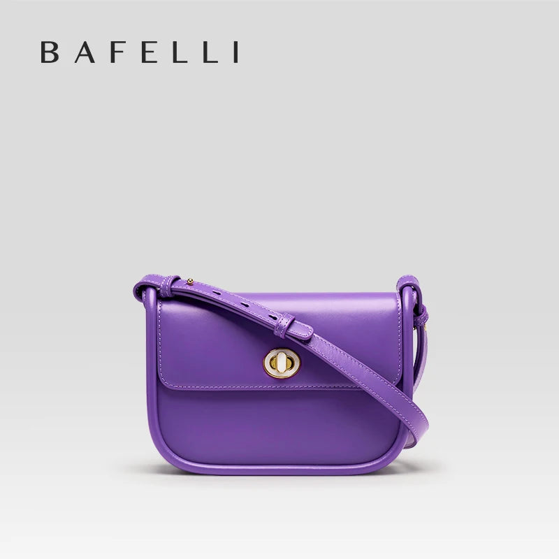 Elegant Split Leather Saddle Crossbody Bag