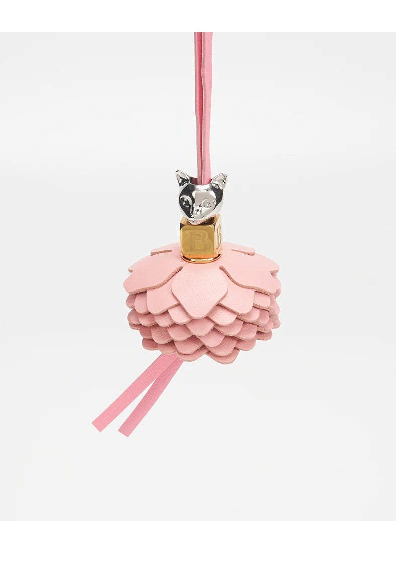 Cat-Shaped Metal Bag Charm – Fashion Accessory