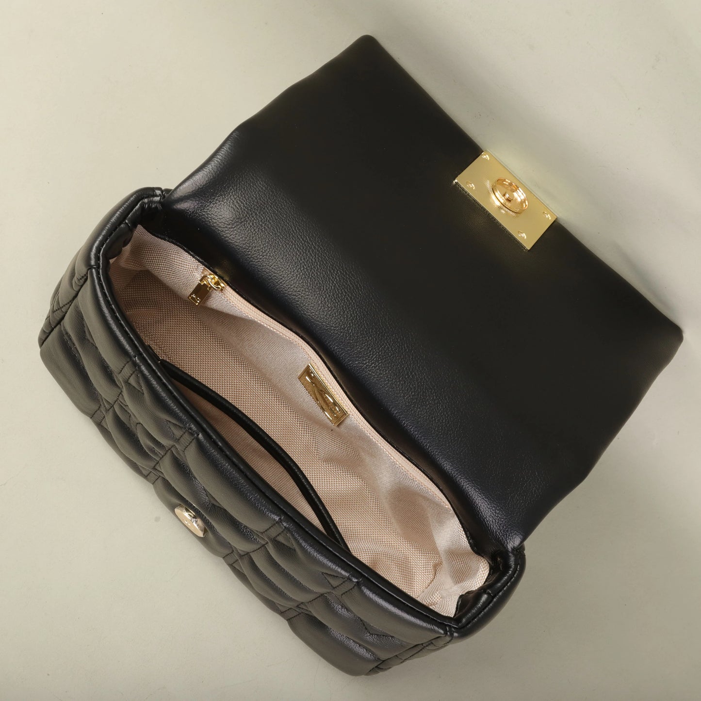 PU Crossbody Shoulder Bag – Elegant and Functional