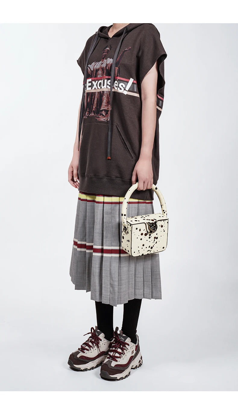 Boxy Genuine Leather Flap Bag – Dot Pattern Cat Design