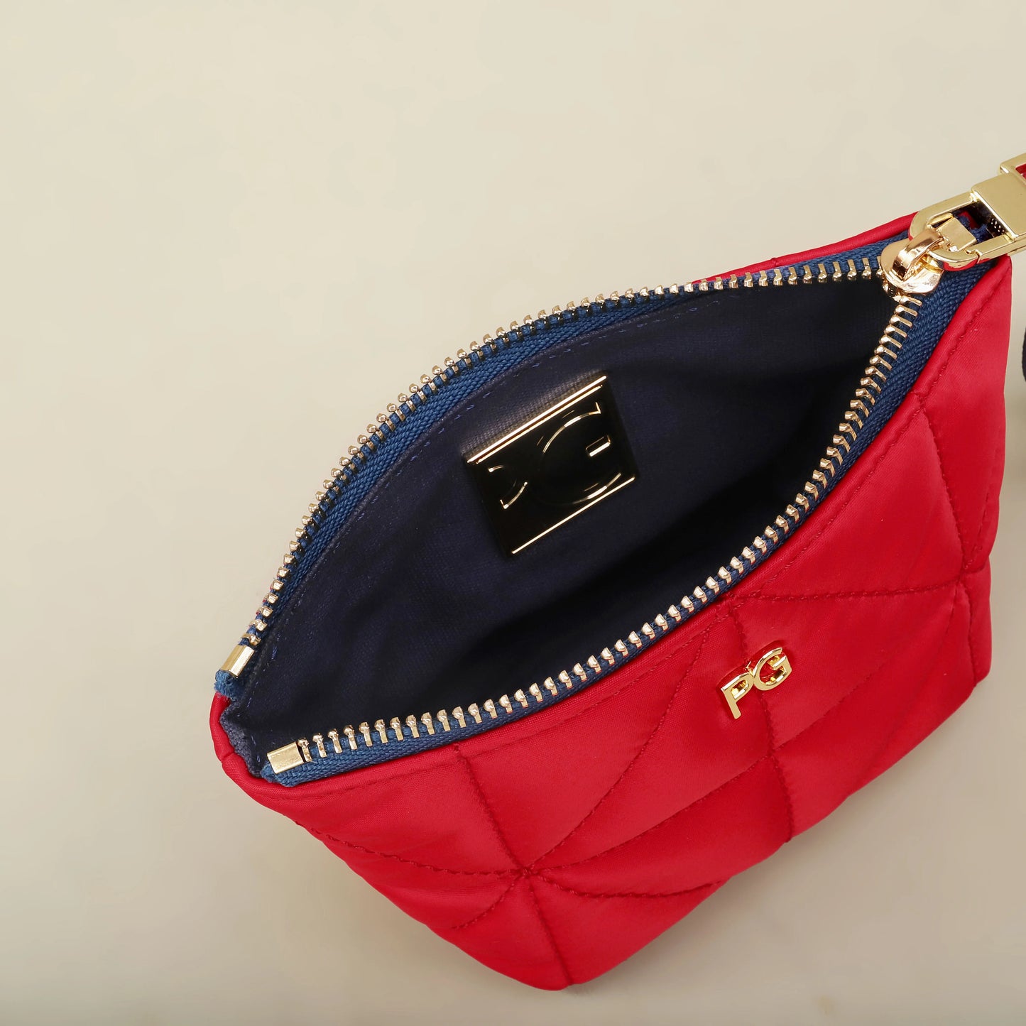 Compact Nylon Waterproof Cosmetic and Coin Bag – Lightweight and Practical