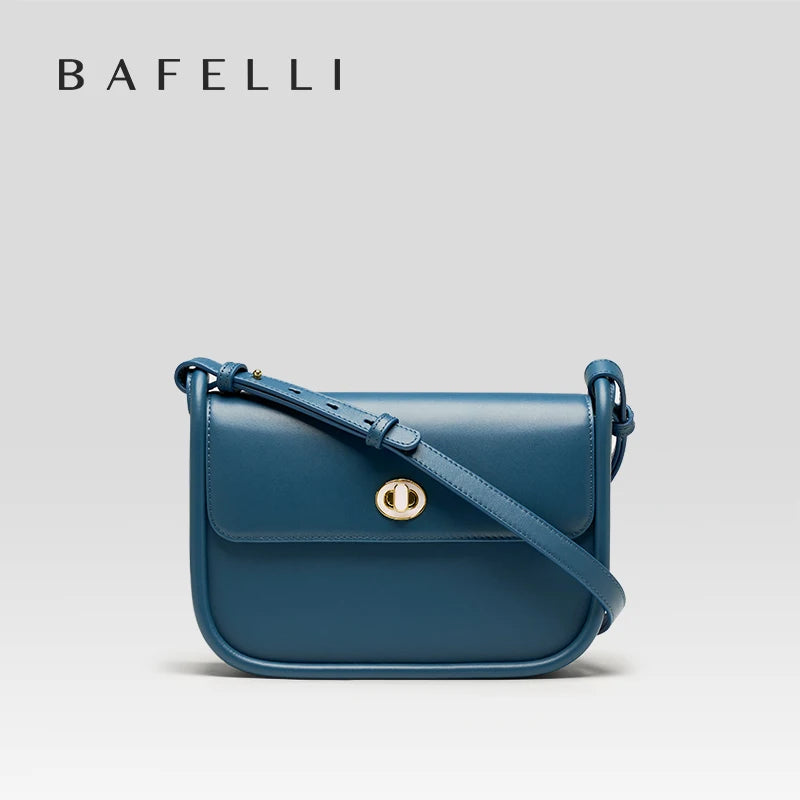 Elegant Split Leather Saddle Crossbody Bag