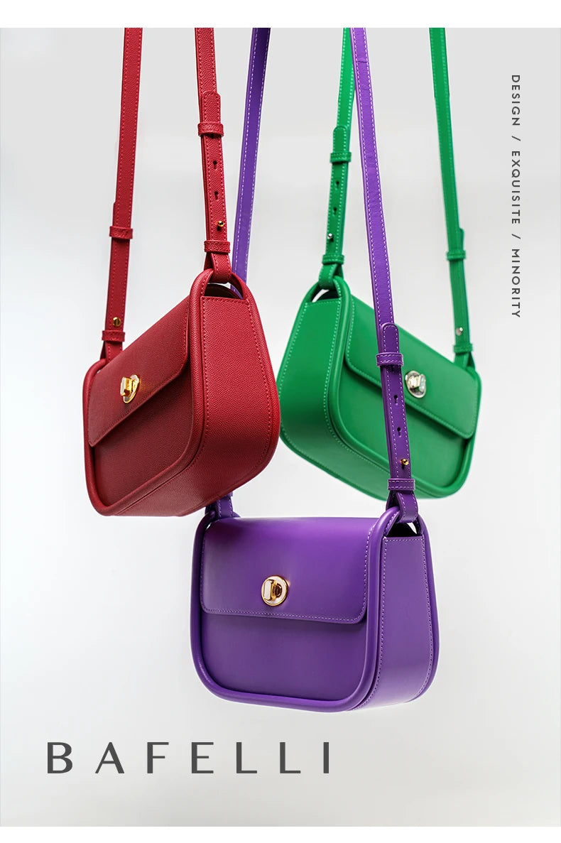 Elegant Split Leather Saddle Crossbody Bag