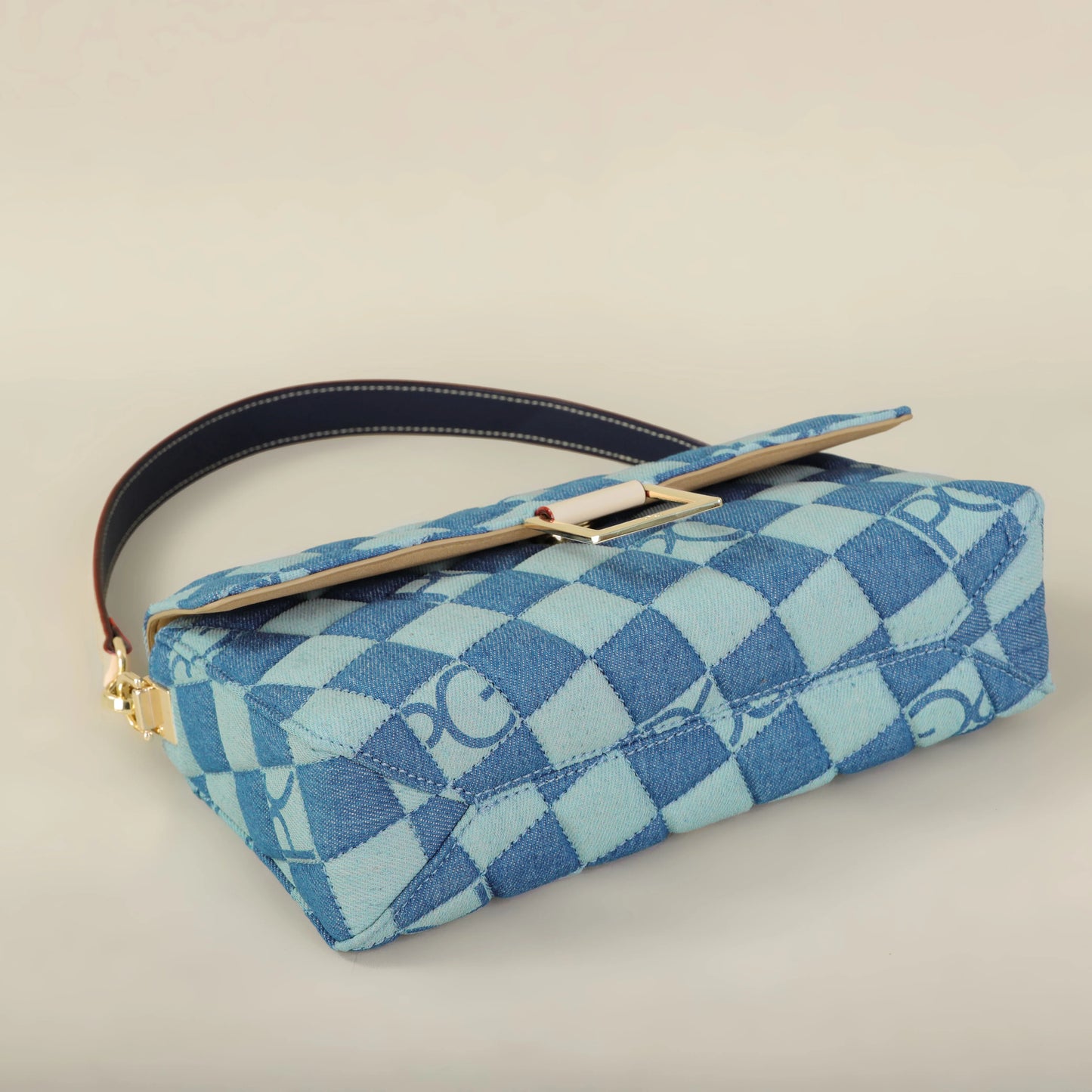 Bright Crossbody Bag – Elegant PU Satchel with Embroidery and Rivet Detail