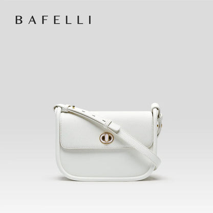 Elegant Split Leather Saddle Crossbody Bag