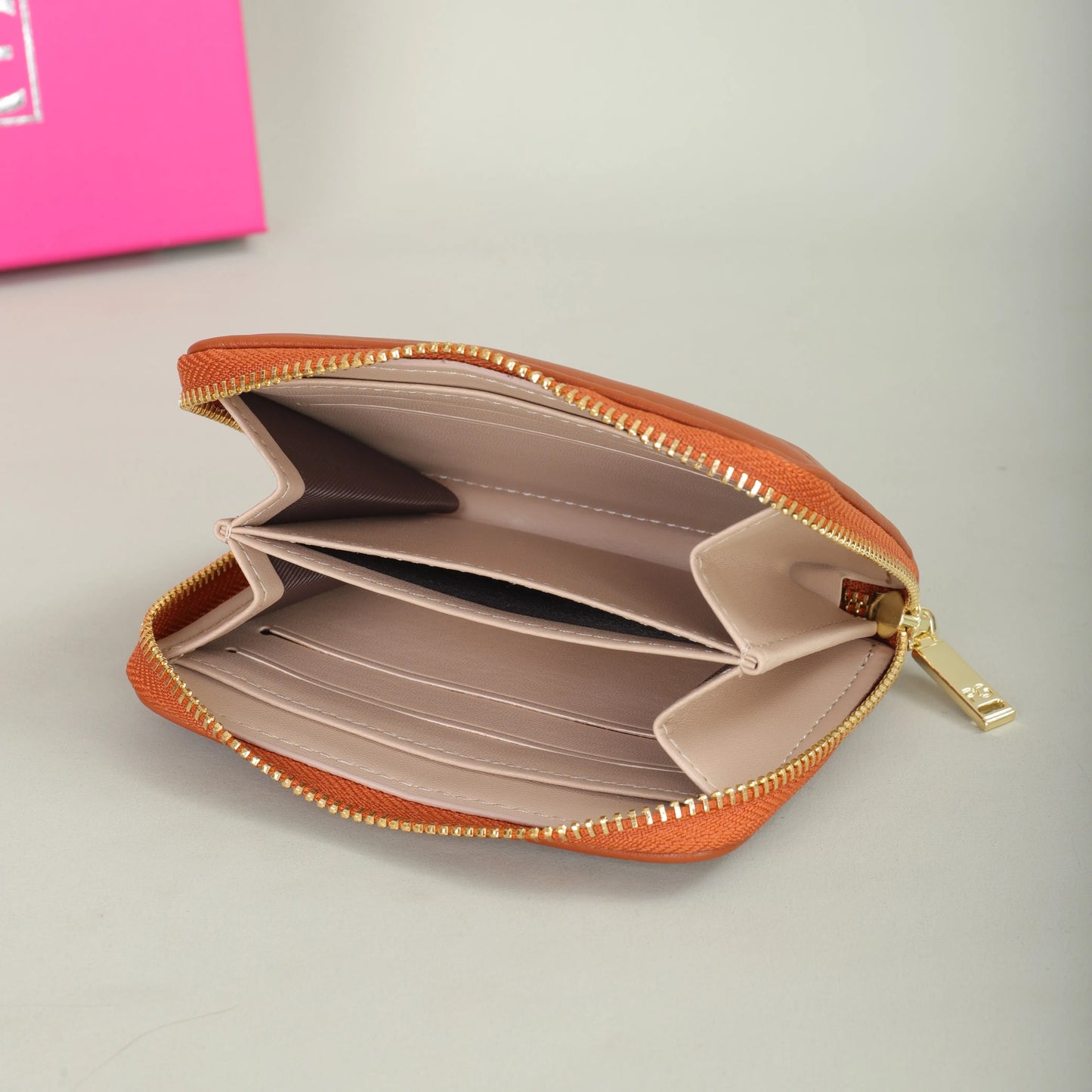 Elegant Letter Embroidery Zipper Wallet – Compact and Stylish