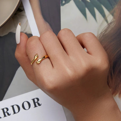 925 Sterling Silver Hug Ring with Open Adjustable Design